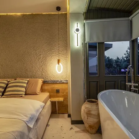 Vom * Алачати